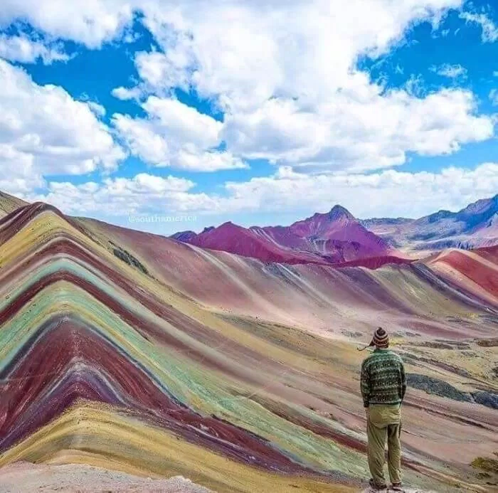 Ngọn núi cầu vồng Vinicunca ở Peru