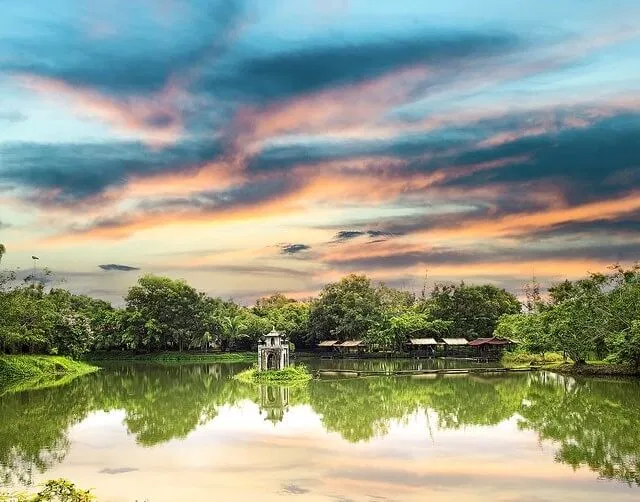 Hồ nước