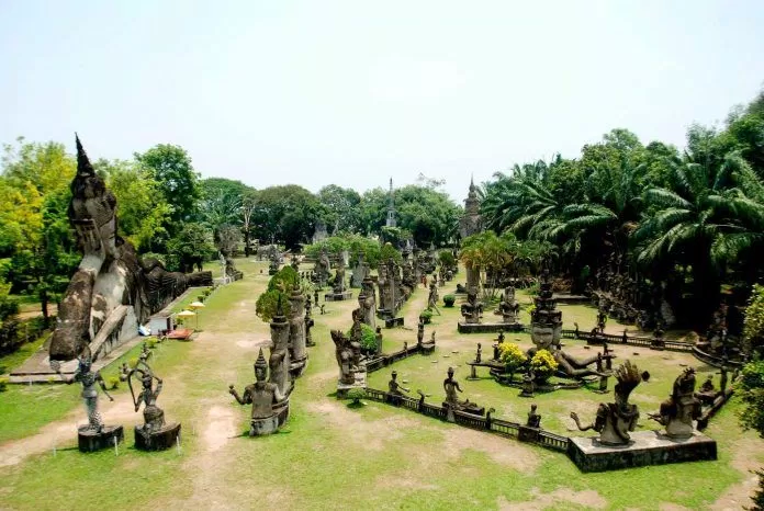 Toàn cảnh Buddha Park ( Ảnh từ tác giả)