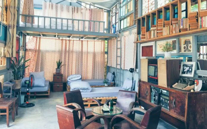 Nội thất bên trong Là Nhà