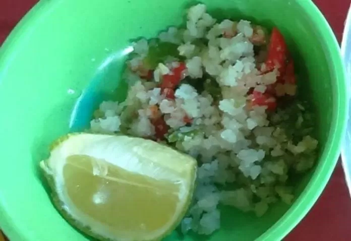 Muối ớt chấm cá