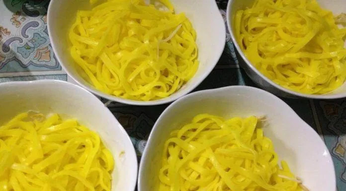 Sợi mỳ Quảng