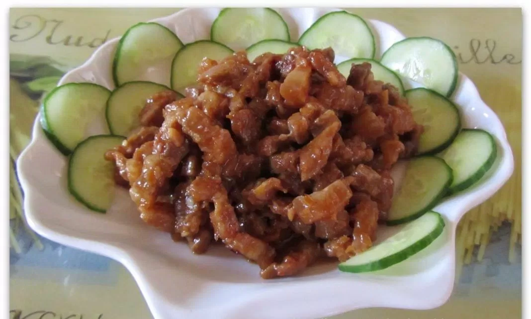 Thịt kho mắm ruốc - món ngon cho ngày mưa