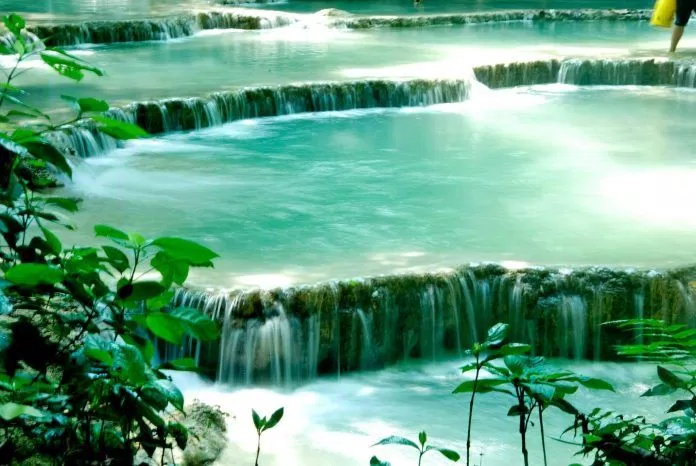 Vẻ đẹp trong lành của thác Kuang Si (Ảnh - Blueriver)