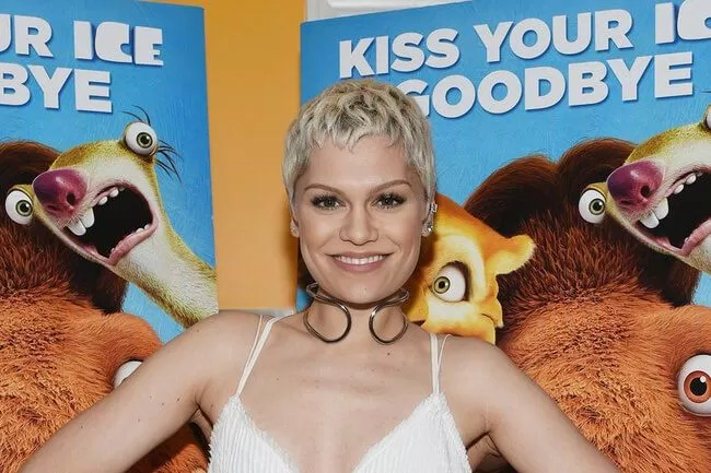 Jessie J xuất hiện ấn tượng tại buổi ra mắt phim (ảnh: internet)