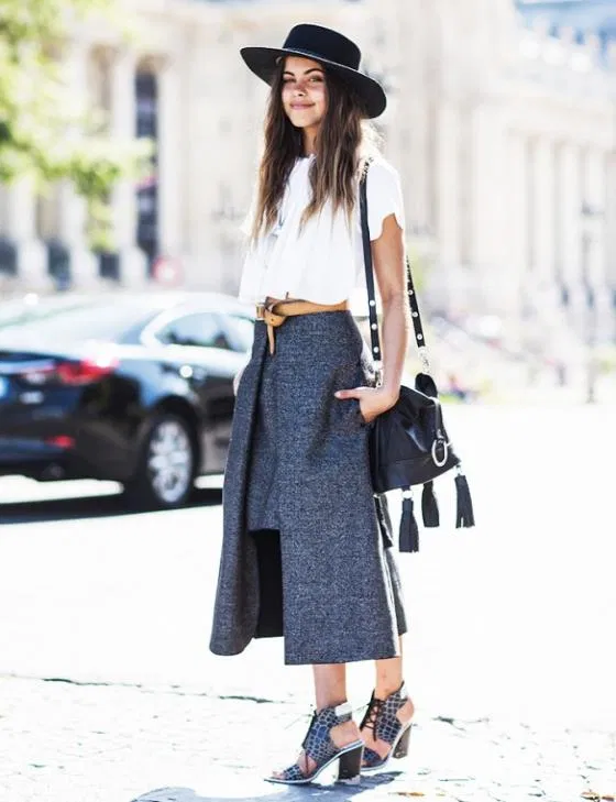 Áo thun trắng kết hợp quần culottes