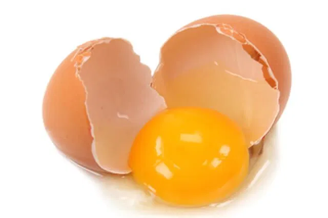 Mặt nạ đậu đỏ trứng gà