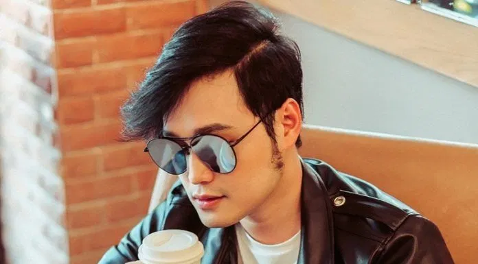 Ca sĩ Quang Vinh