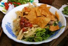 cao-lau-3