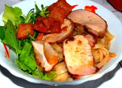 cao-lau-4
