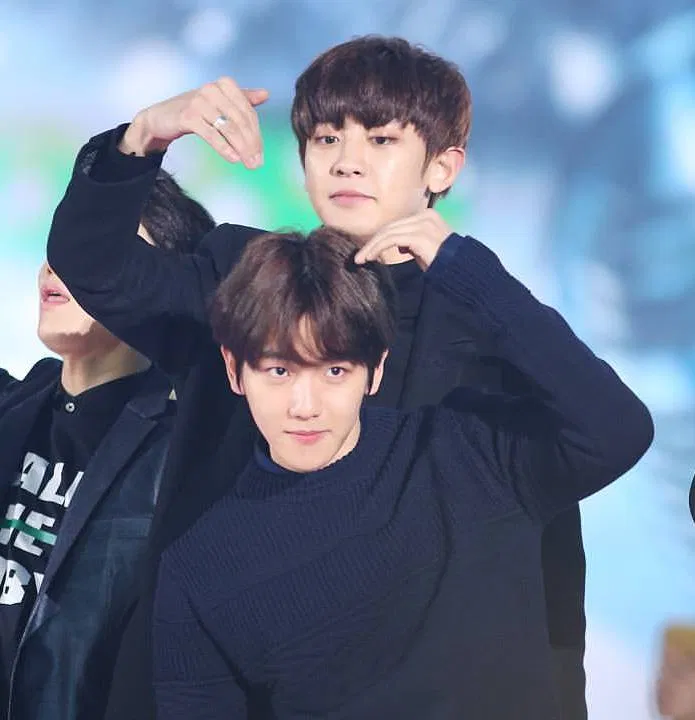 Tình cảm các thành viên EXO