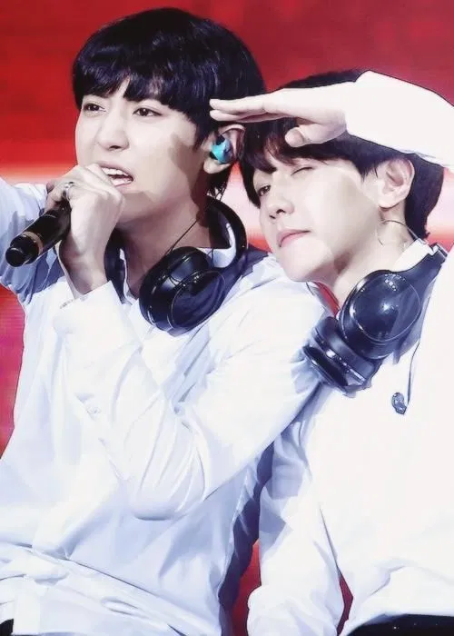 Tình cảm các thành viên EXO