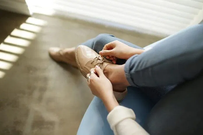 Giày bệt ăn gian chiều cao