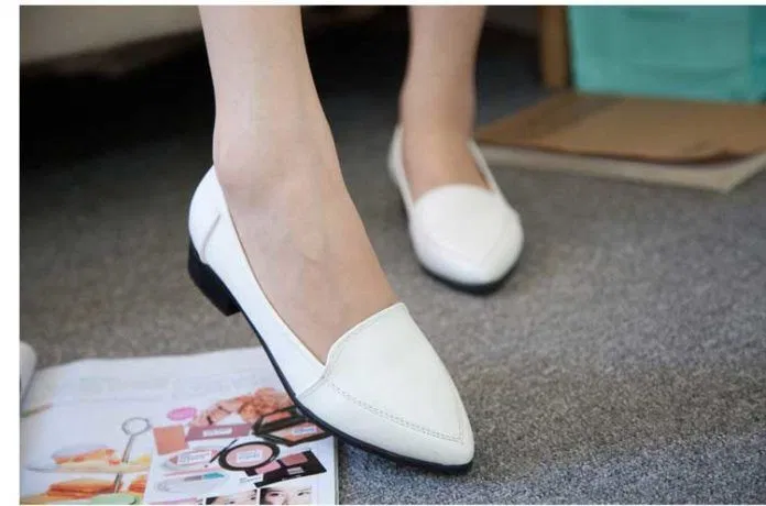 Giày bệt ăn gian chiều cao