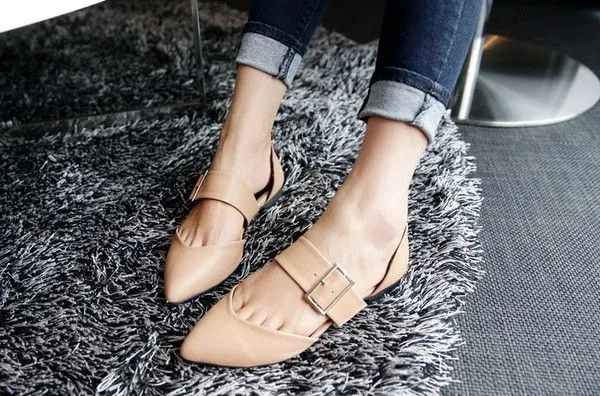 Giày bệt ăn gian chiều cao