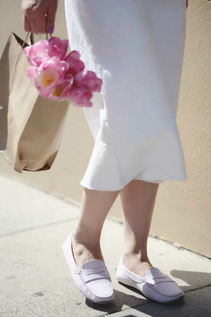 Giày bệt ăn gian chiều cao