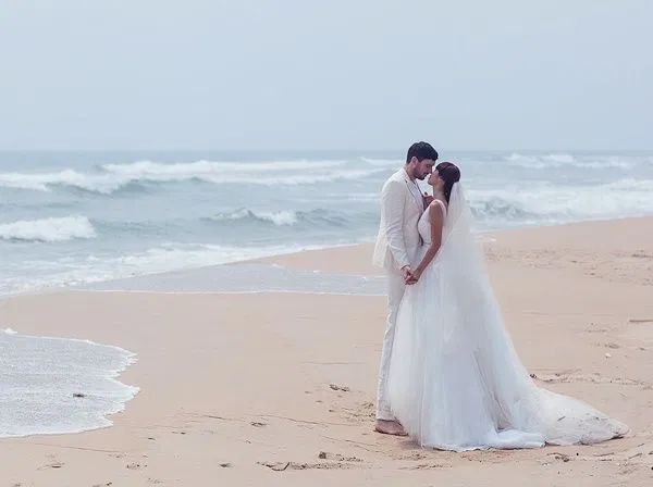 Hà Anh chụp ảnh cưới