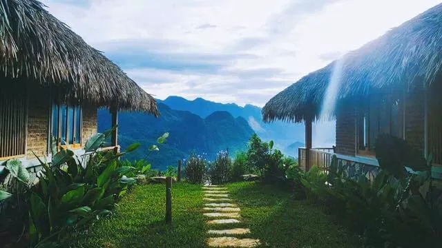 Hãy tưởng tượng bạn đang dạo chơi ở chốn bồng lai thiên cảnh này (Ảnh internet)