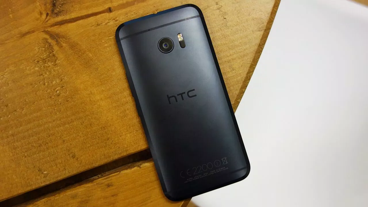 HTC10