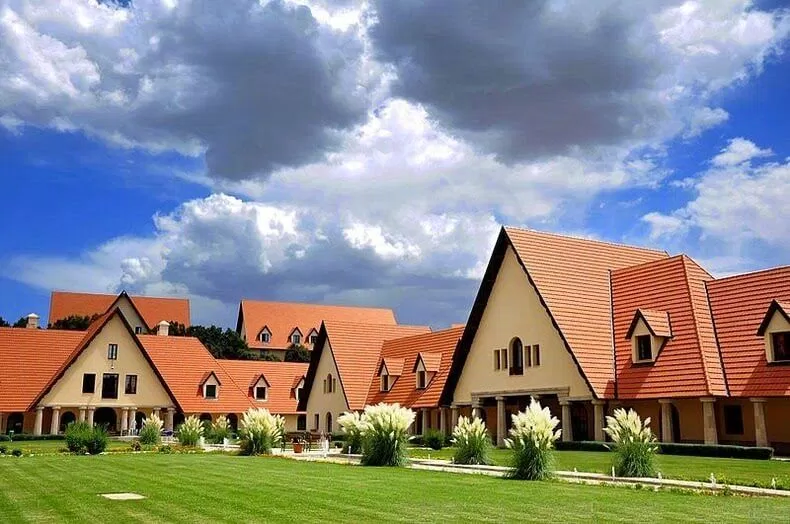 Ifrane thị trấn mùa đông của châu Phi