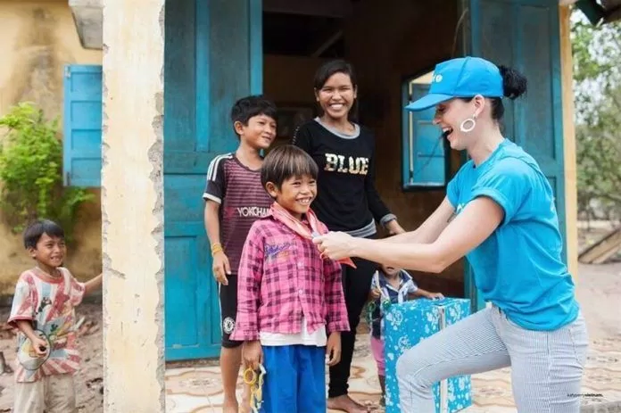 Katy Perry từng đến Việt Nam tham gia dự án từ thiện của UNICEF (ảnh: internet)