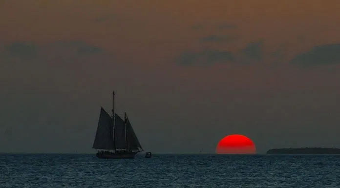 Hoàng hôn biển Key West