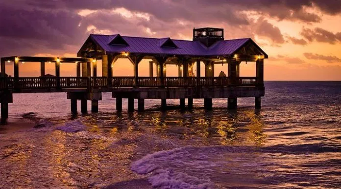Hoàng hôn biển Key West
