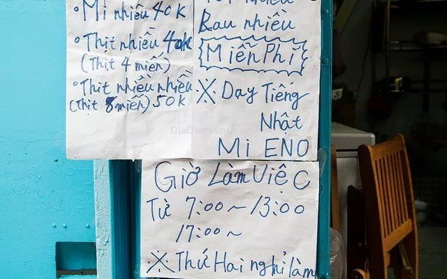 mì nhật trong hẻm 1