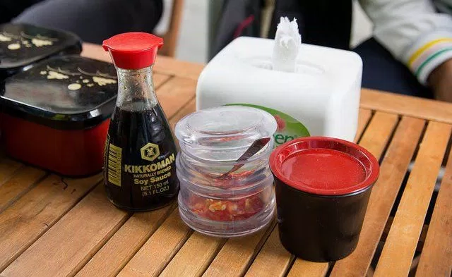 mì nhật trong hẻm 4