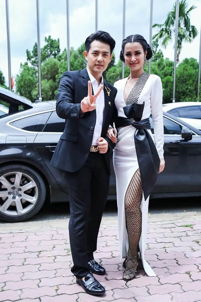 Đông Nhi - Ông Cao Thắng