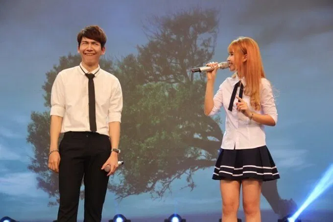 Ca khúc song ca "thời thanh xuân đã qua" của 2 khách mời nhắng nhít (ảnh: internet)