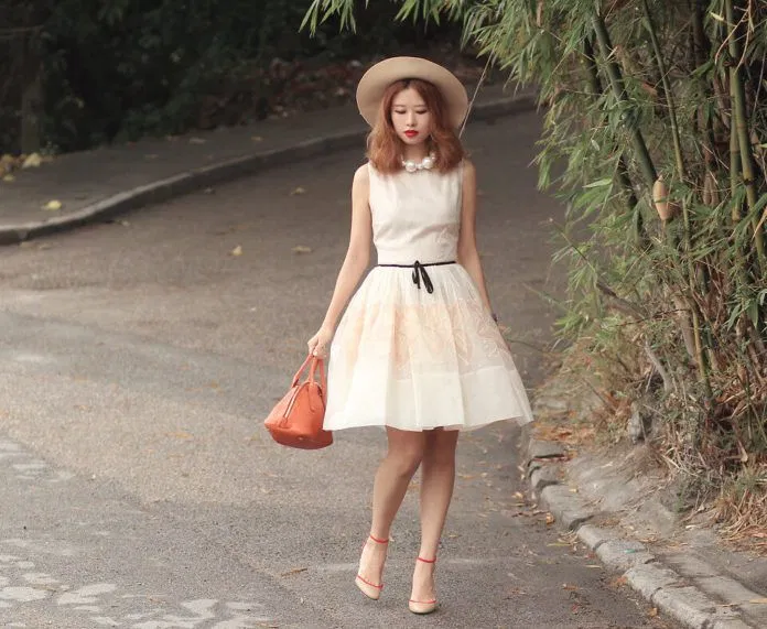 Những gam màu nhạt tôn lên nét nữ tính, dịu dàng cho con gái. (ảnh: internet)