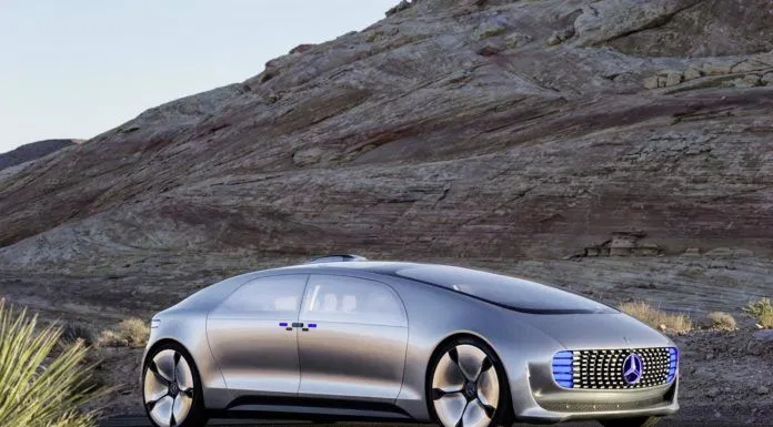F015