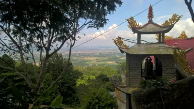 Núi Dinh
