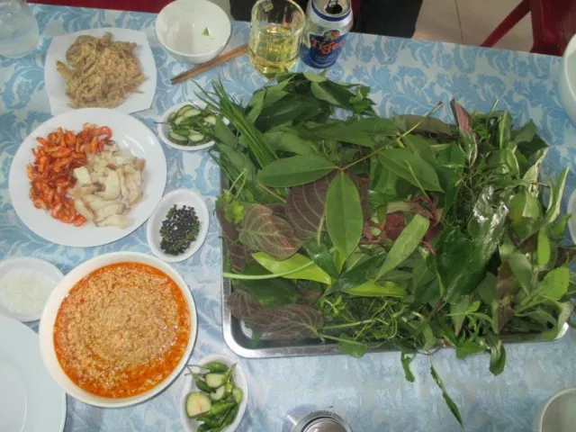 gỏi lá 1