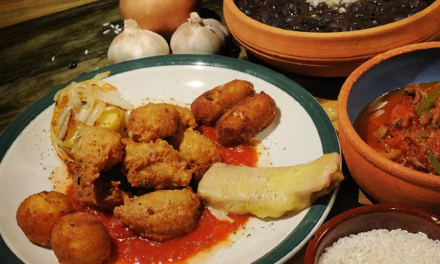 Lên kế hoạch du lịch Cuba siêu tiết kiệm - Ngại gì không thử Cuba Homestay mía Rum