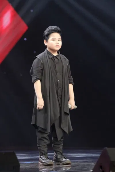 Hoàng Minh