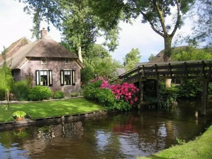 Làng Giethoorn