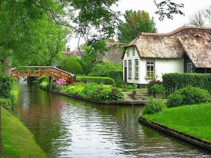 Làng Giethoorn
