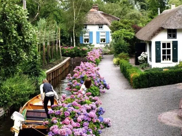 Làng Giethoorn
