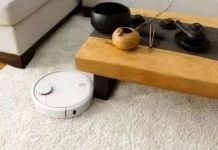 Robot hút bụi thông minh