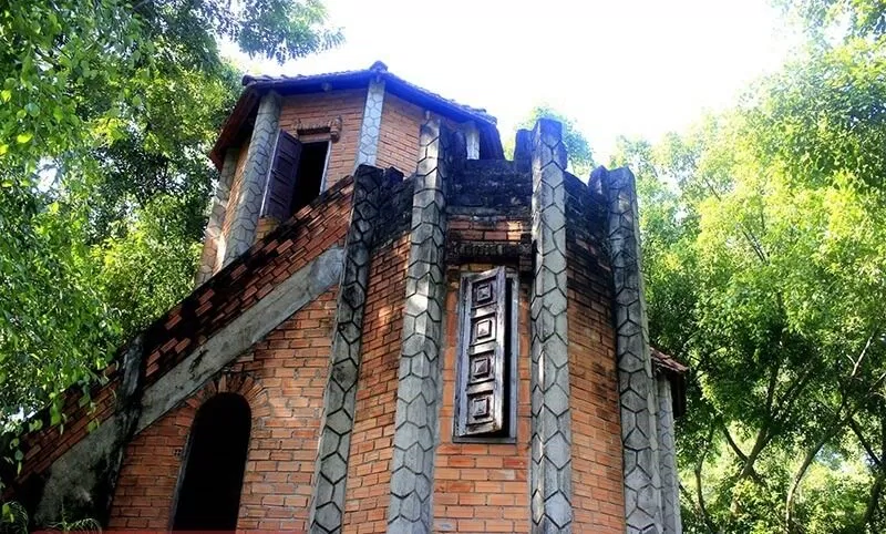 Nhà gạch