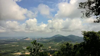 Núi Dinh