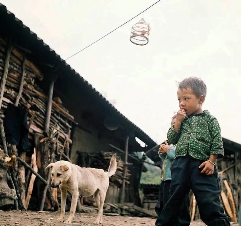 Trẻ em Phan Cán Sử