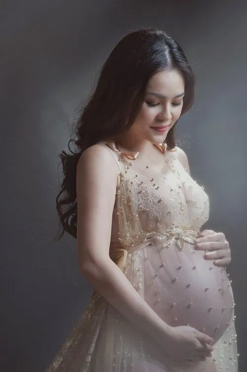 dù tăng cân nhưng nữ diễn viên vẫn rất xinh đẹp
