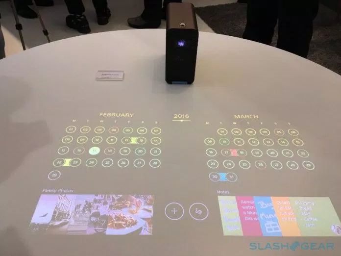 Máy chiếu Android Sony Xperia Projector