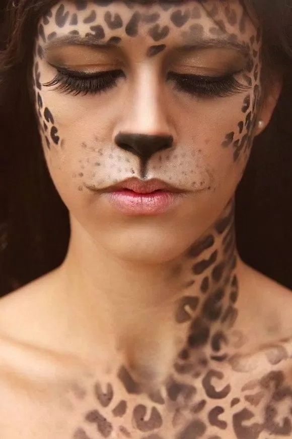 Những kiểu trang điểm Halloween ấn tượng như thế này thì làm sao có thể bỏ qua được nhỉ!