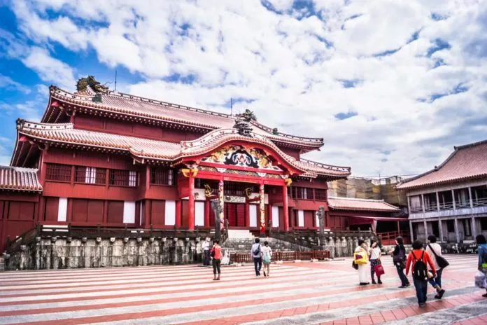Lâu đài Shuri, Okinawa, Nhật Bản (ảnh: Internet)