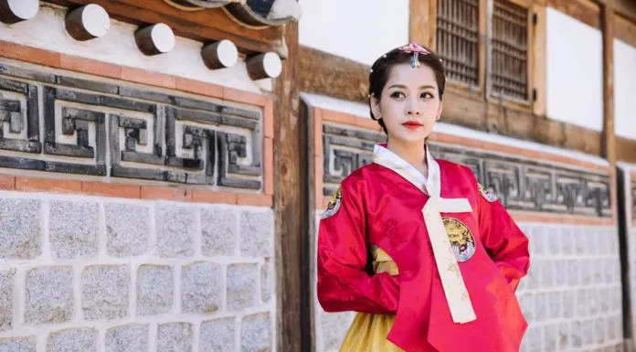 Chi Pu