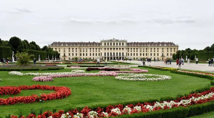 Cung điện Schönbrunn Palace, Vienna, Áo (ảnh: Internet)